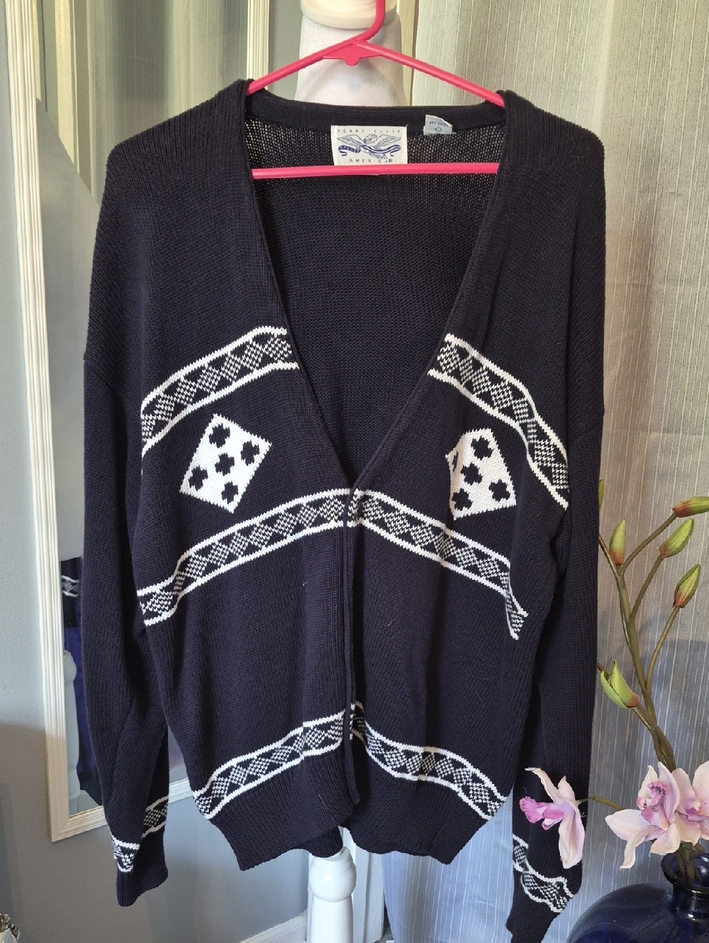 Perry Ellis Navy and White Geometric Open-Front Cardigan